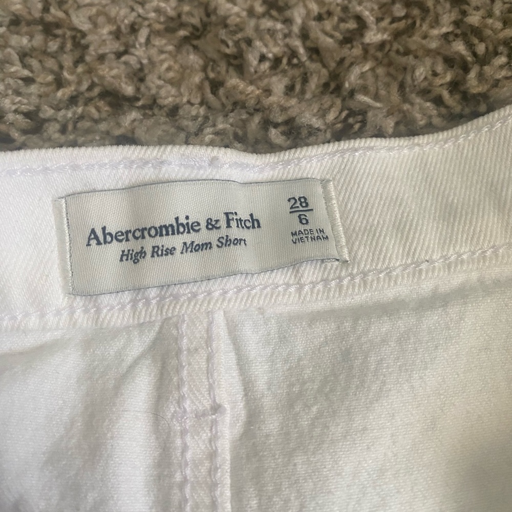 High Rise Mom Short - Picture 2 of 3